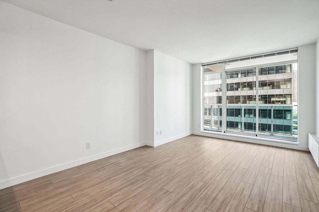 13615 Fraser Hwy, #1608