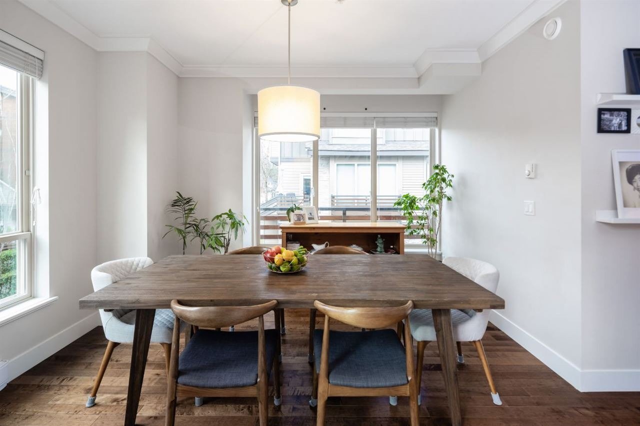 897 Premier St, #1