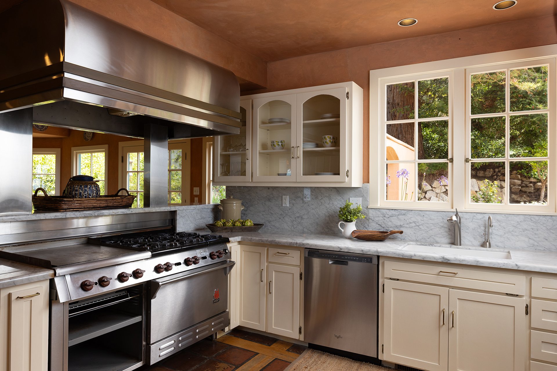 Extraordinary Carmel Highlands Estate