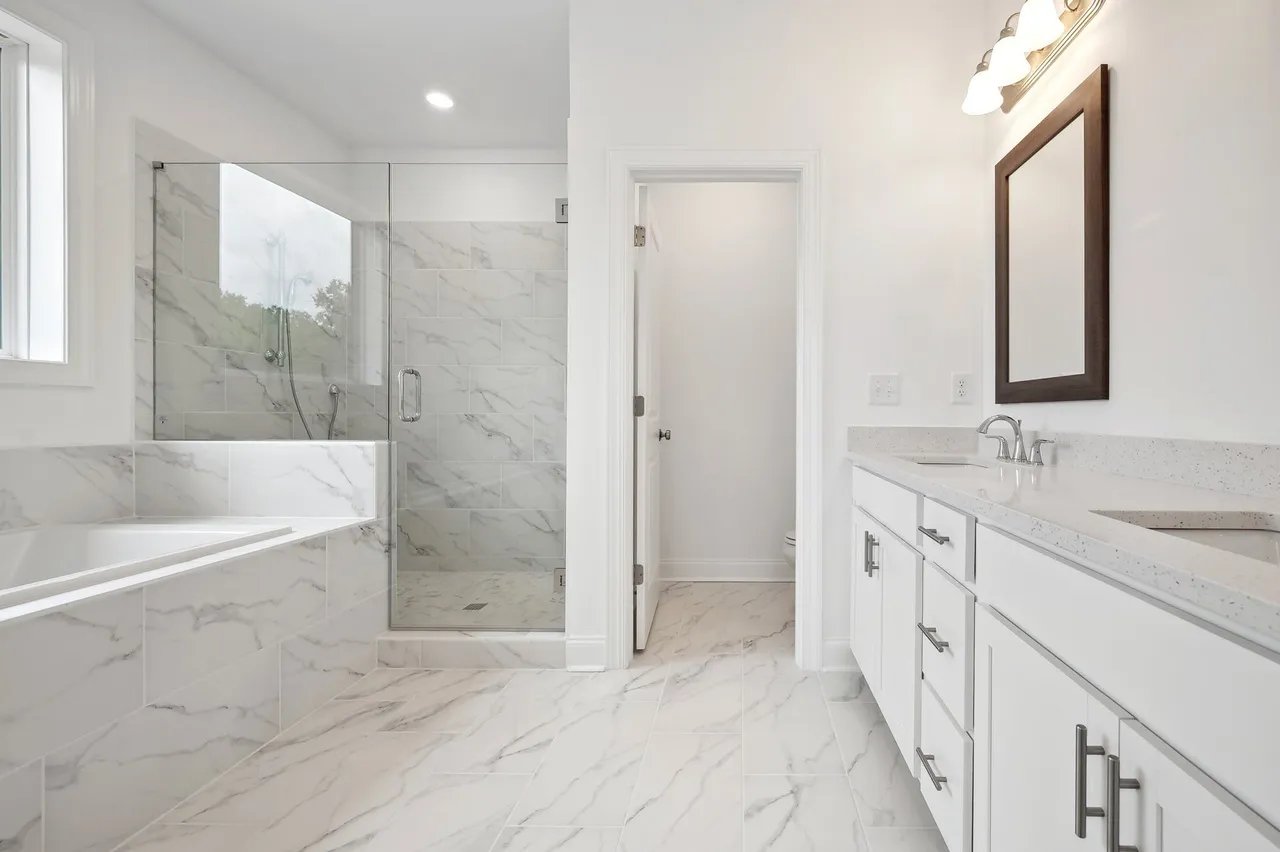 352 Olmstead Way, #28