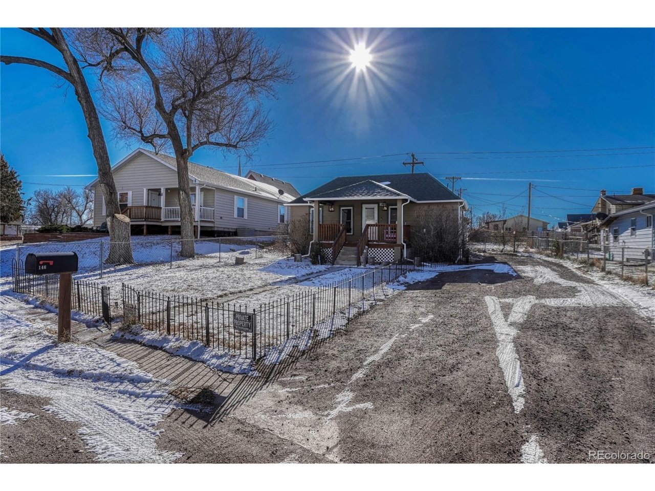 146 W Front St