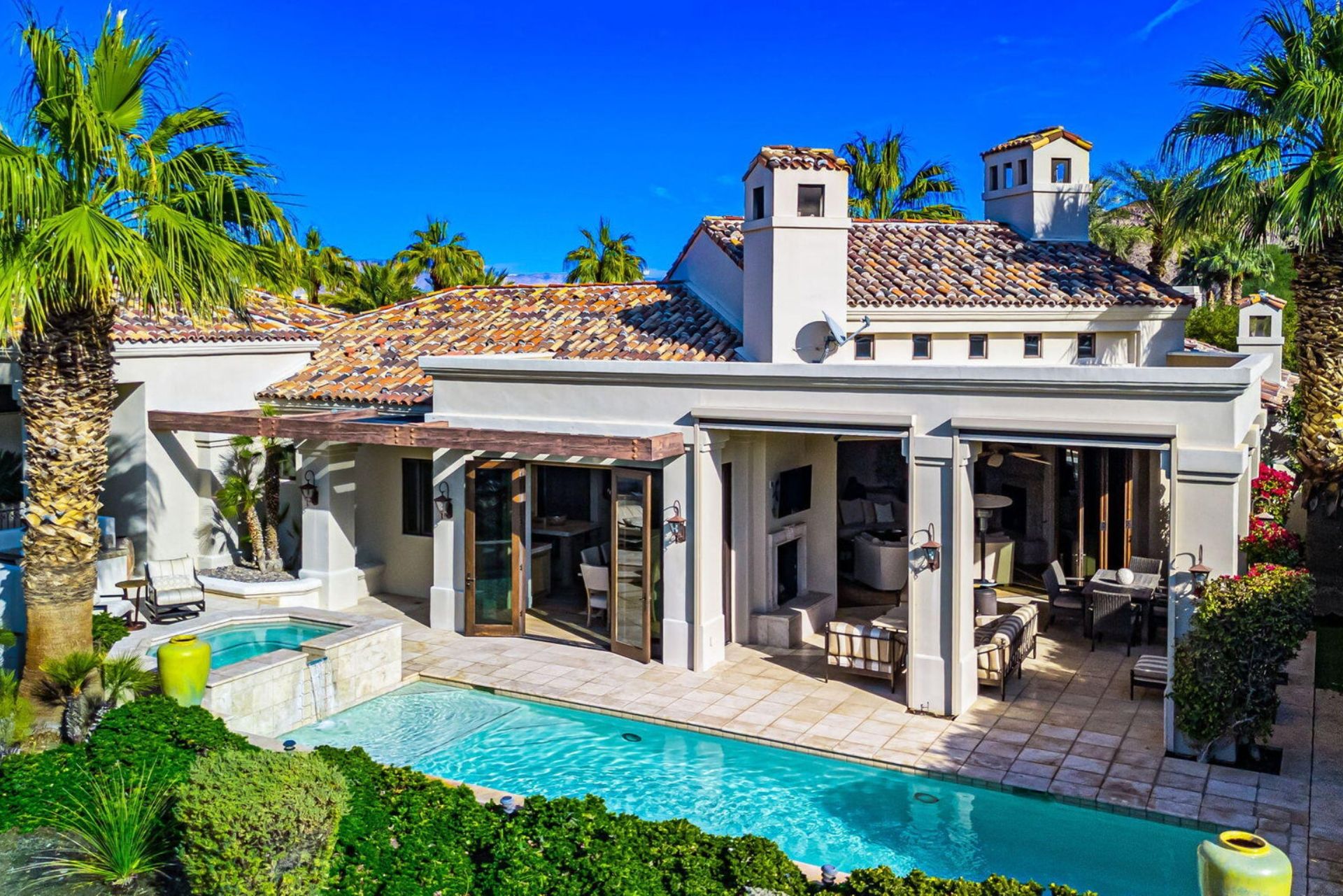 52705 Claret Cove