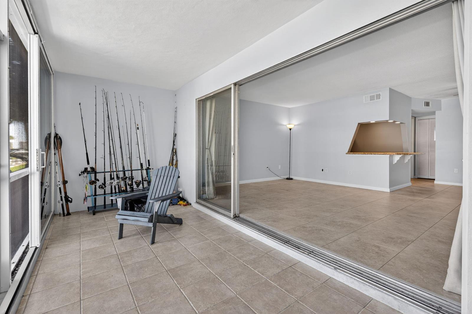 121 Wettaw Lane Ln #112