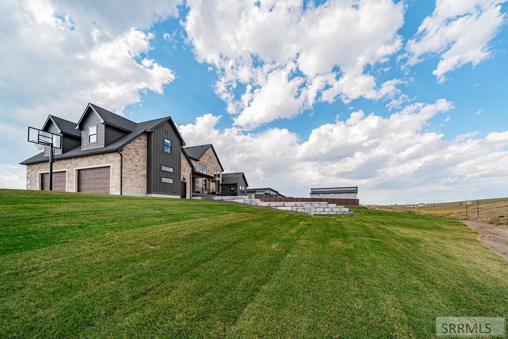 77553 Packbridge Lane