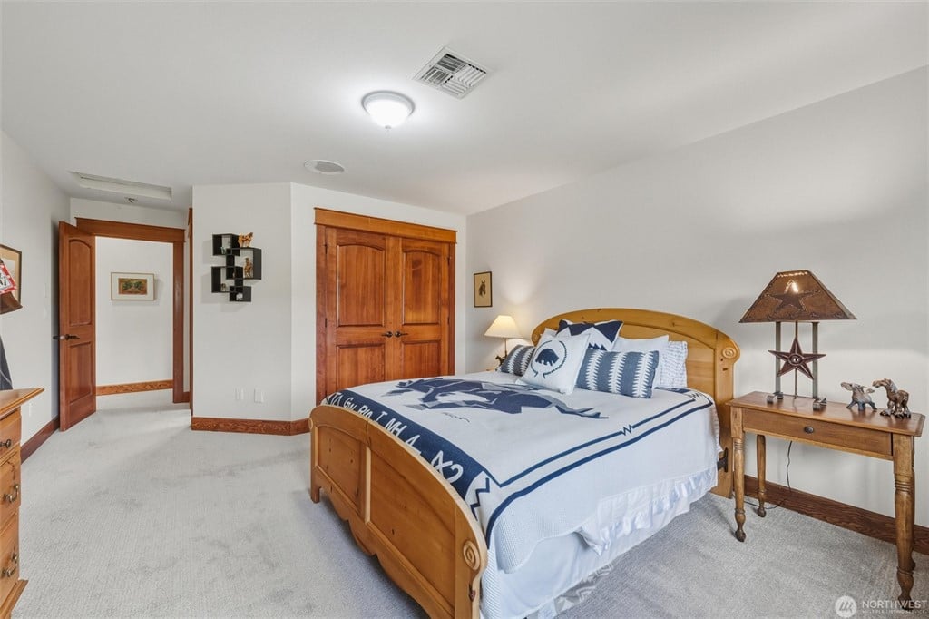 15713 365th Avenue SE