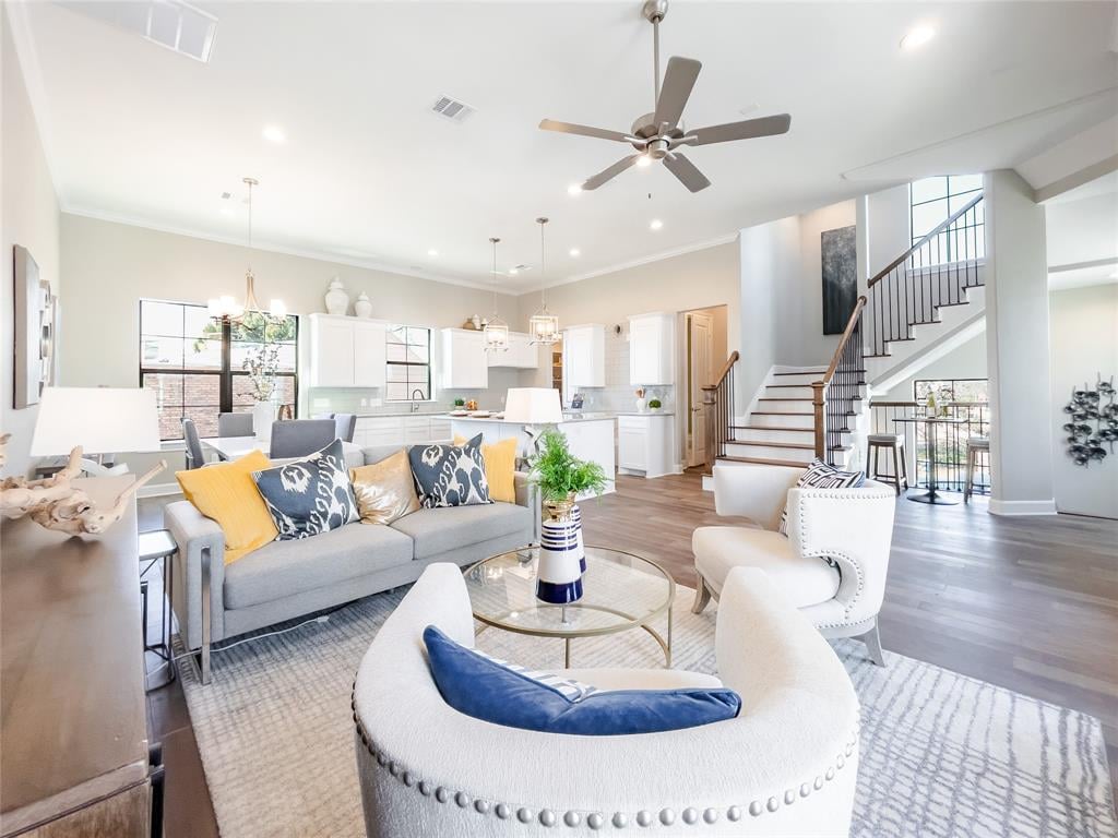 3330 Beverly Forest Dr