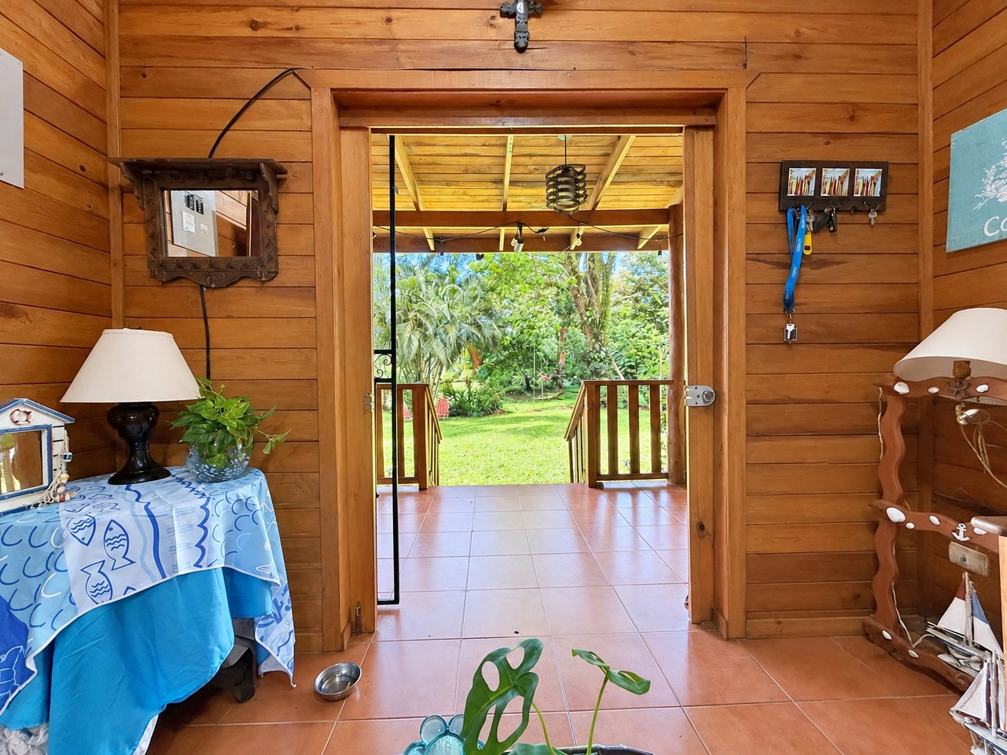Riverside Cabin in Uvita | 0.98-Acre Estate with Room to Expand