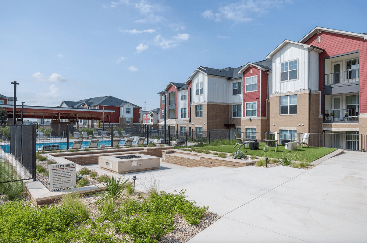 Up to 8 weeks free + $1000 gift card!