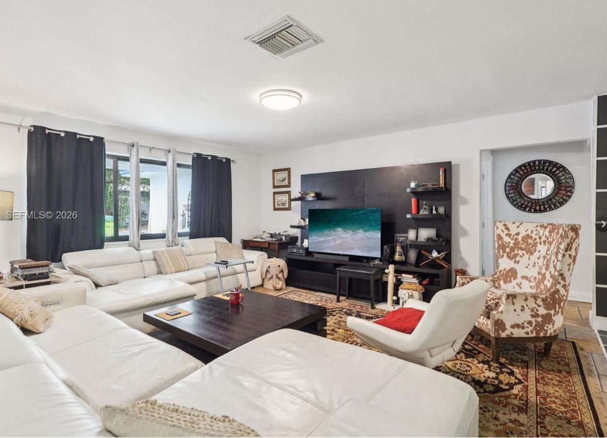 Sherwood Forest Home 