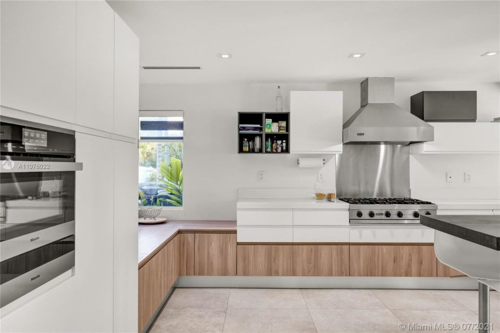 Key Biscayne Estate Closes at $8.25M