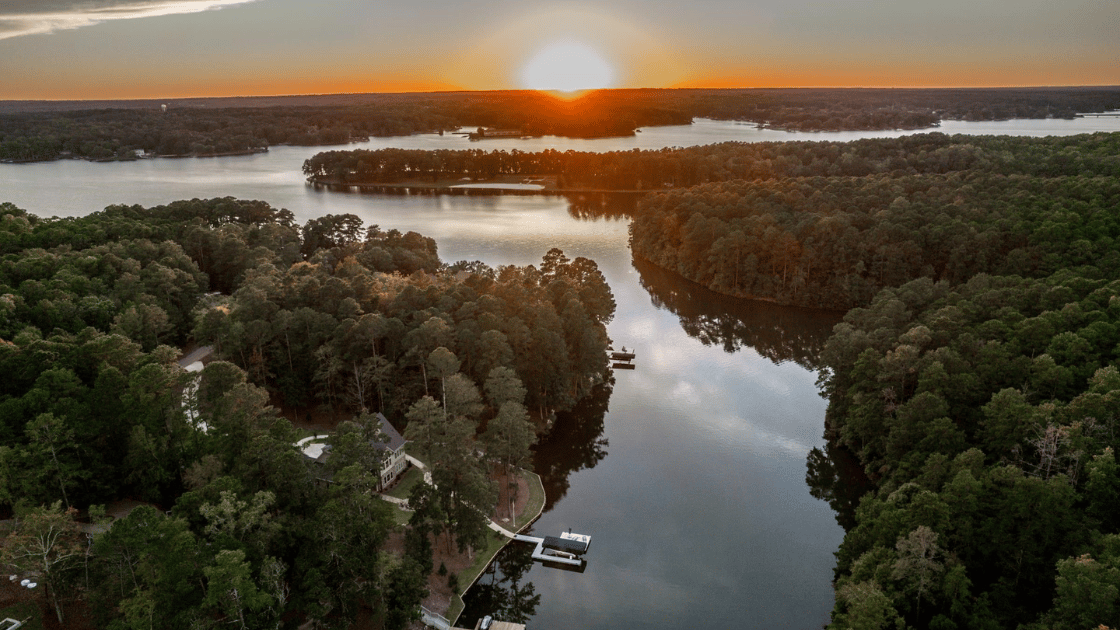 About Lake Oconee