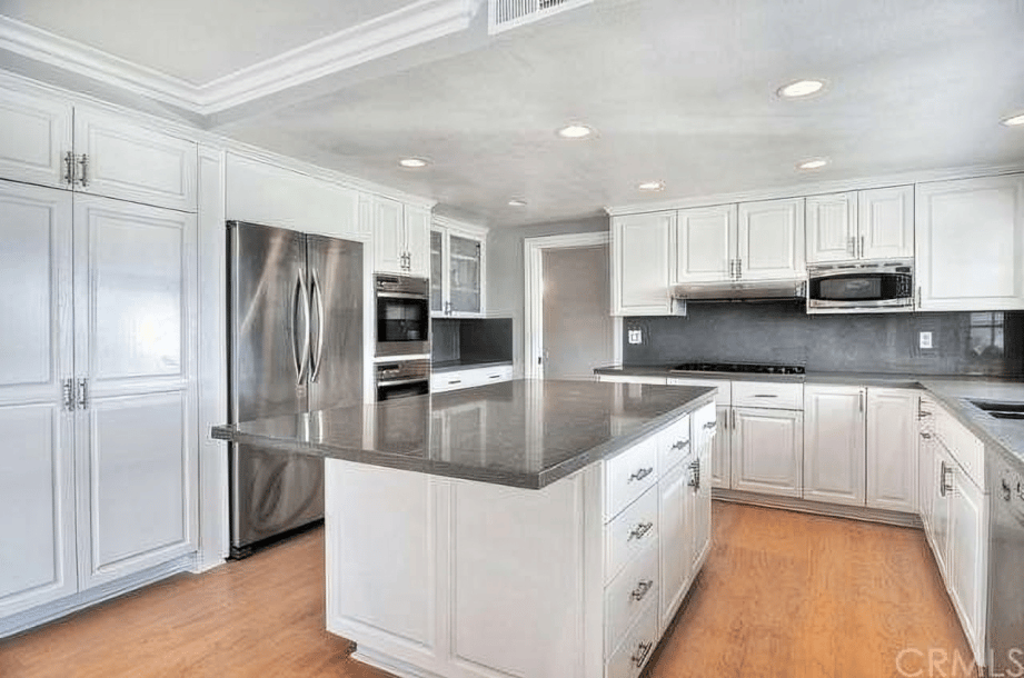 14 Morro Bay Dr