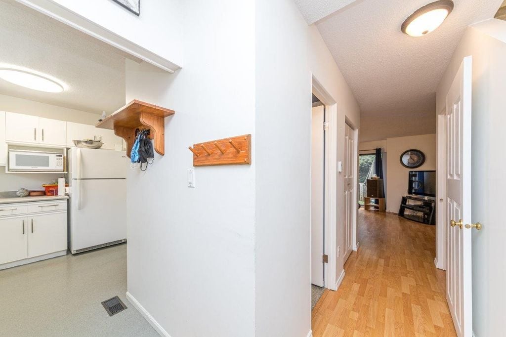 951 Old Lillooet Rd