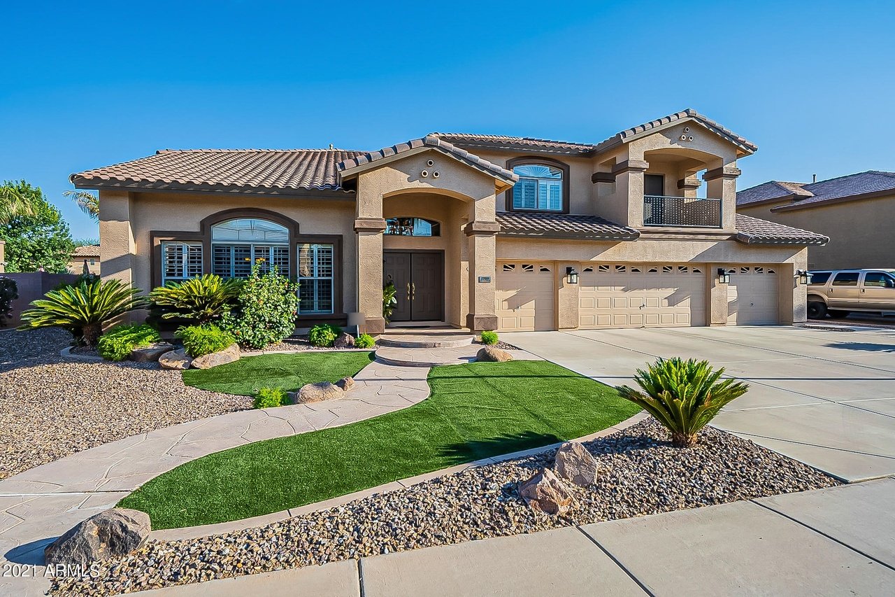 1709 E Kaibab Dr