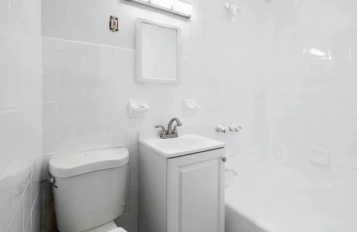 434 Lincoln Avenue #1