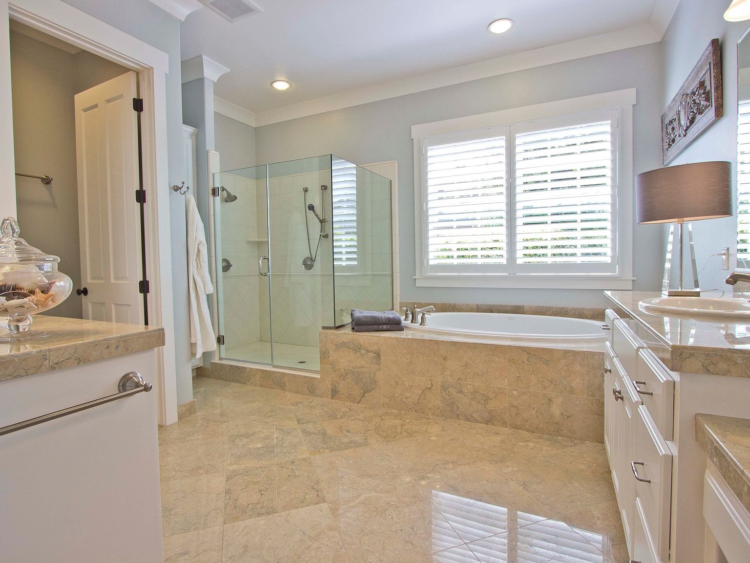 33 Sanford Ln