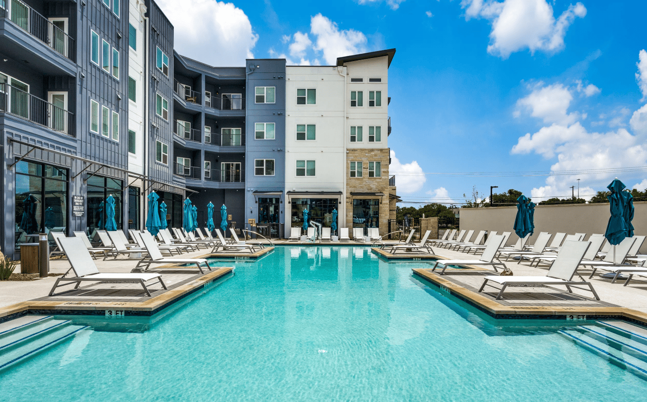 10 WEEKS FREE + $2,000 Off Rent Look and Lease + $99 to Apply*!