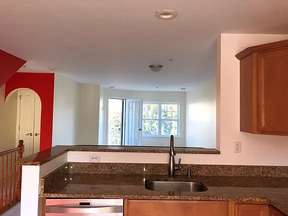 222 Northview Ct