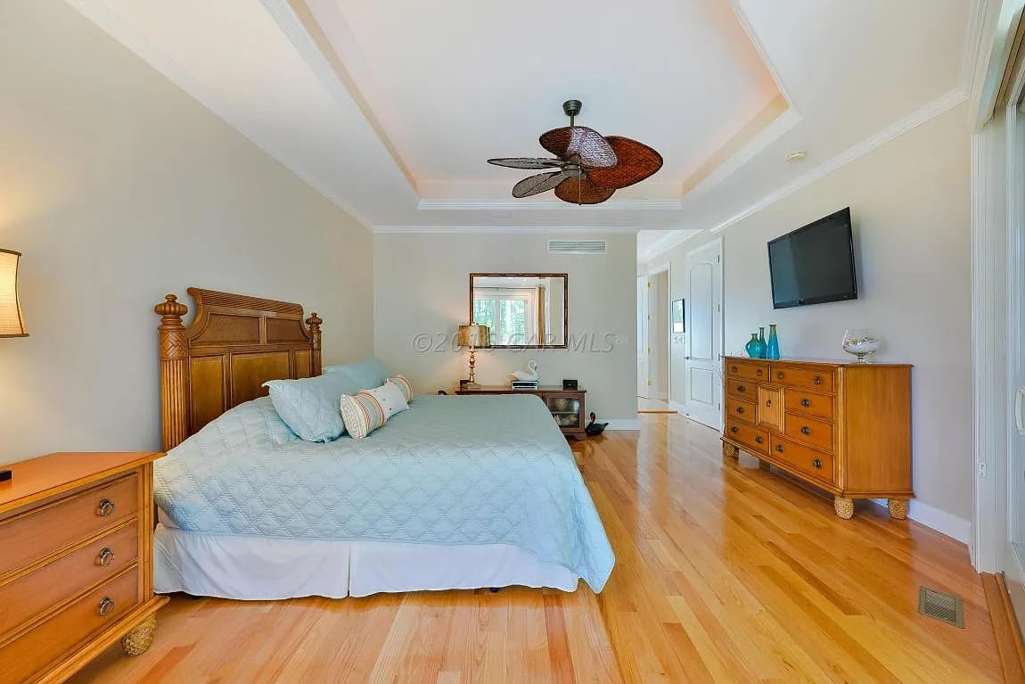 415 Bluewater Ct