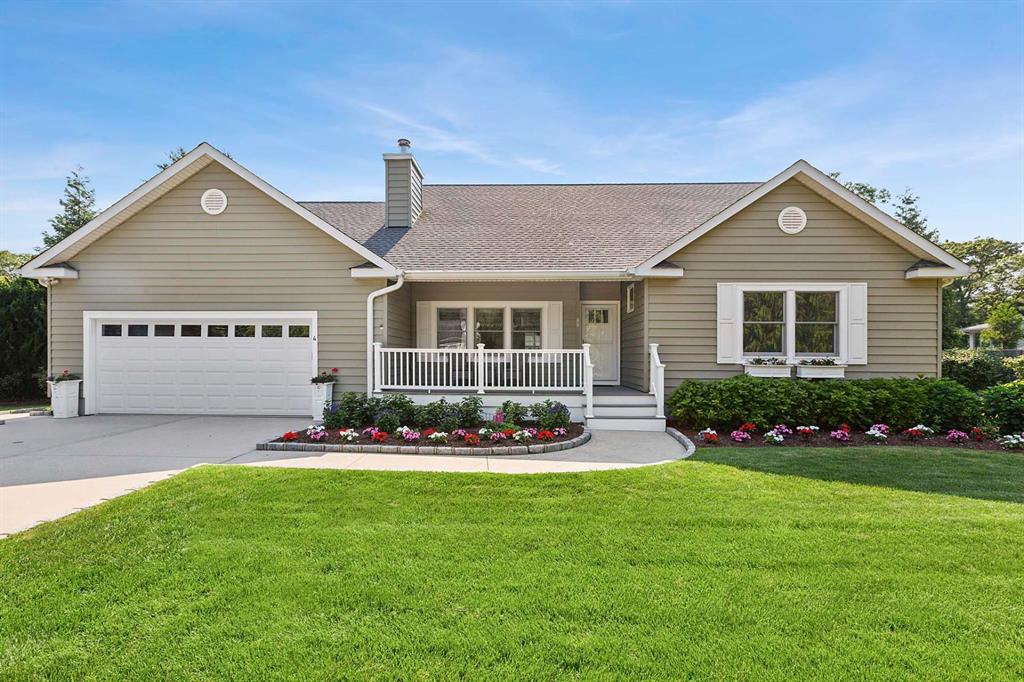 4 Beechnut Court