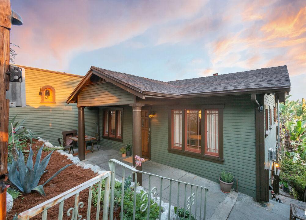 California Bungalow in Heart of Highland Park