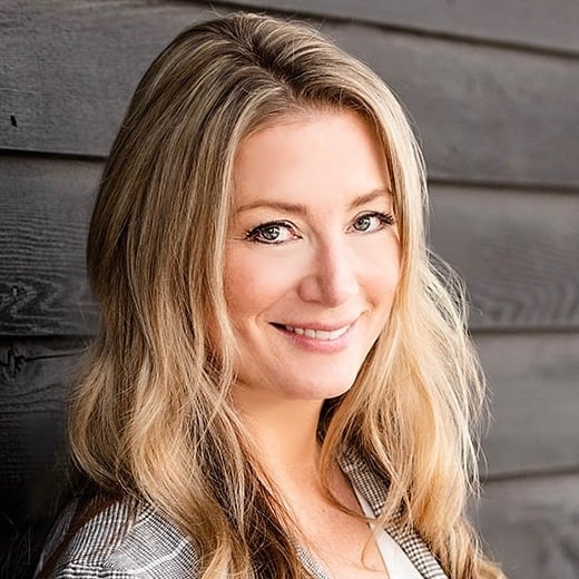 Jen Clement Missoula, MT Real Estate Agent Headshot