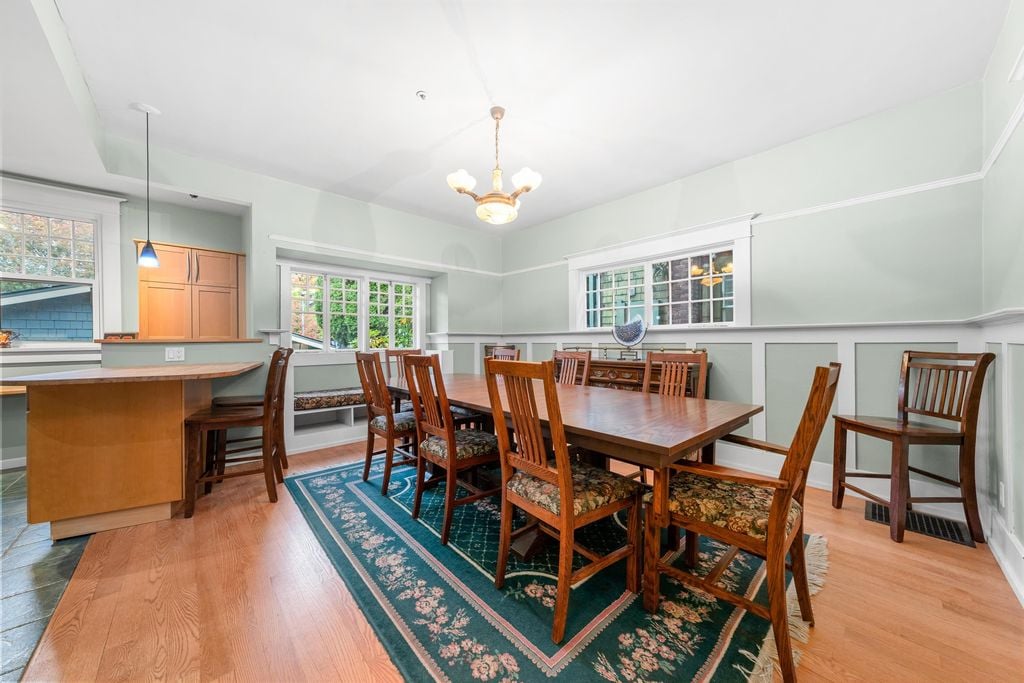 49 W 7th Ave, #3447