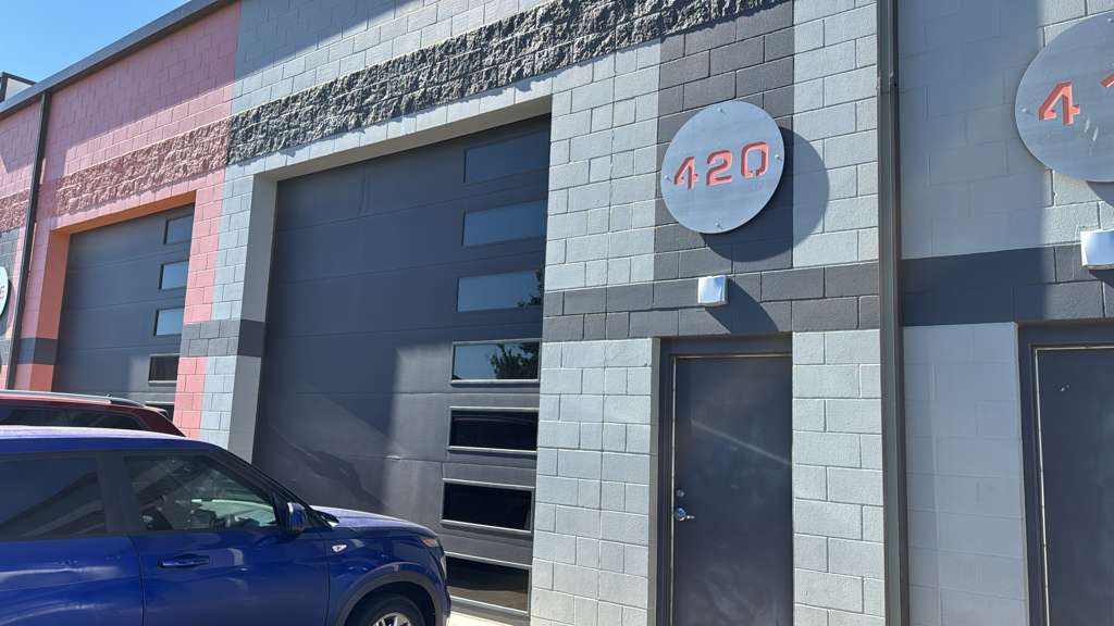 2100 Double Creek Dr