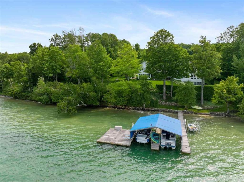 4850 Longfield Farm Trail, Boyne City, MI 49712