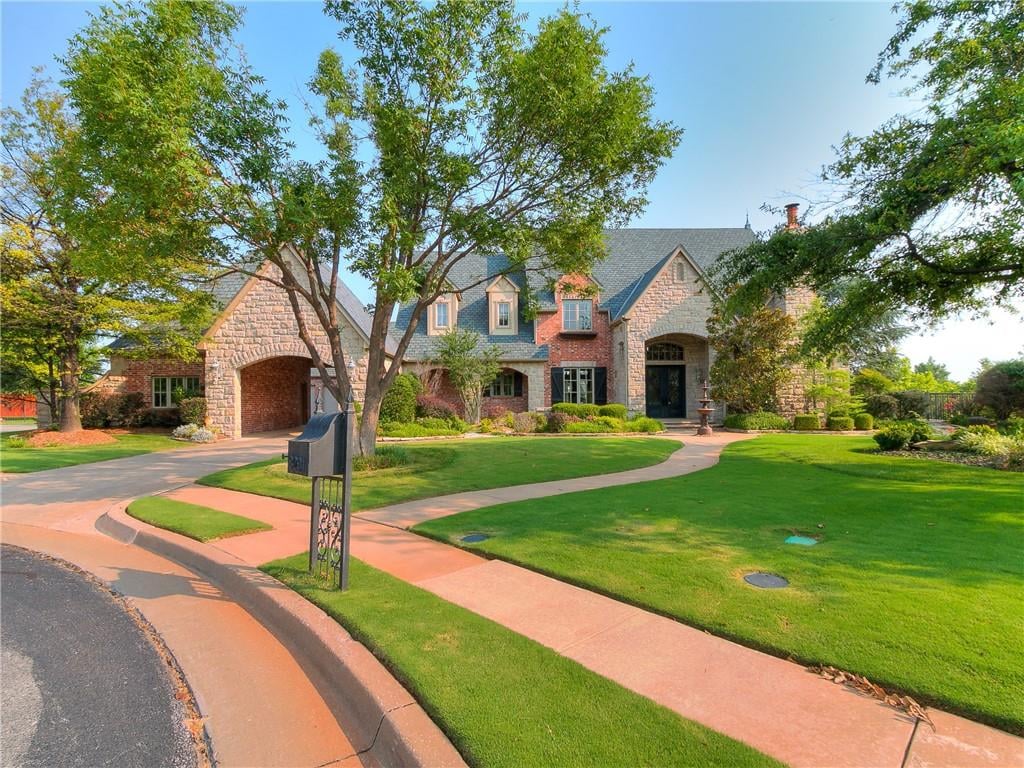 Cobblestone Oklahoma City A Premier Gated Luxury Community in the Heart of Northwest OKC - Wyatt Poindexter - The Agency 