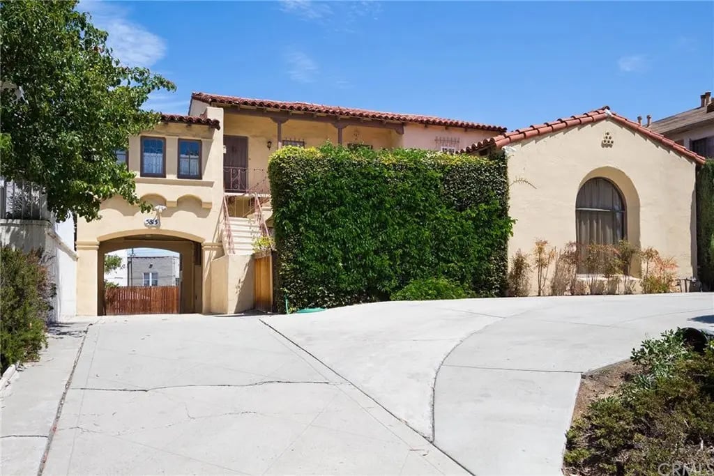 5815 W Olympic Blvd