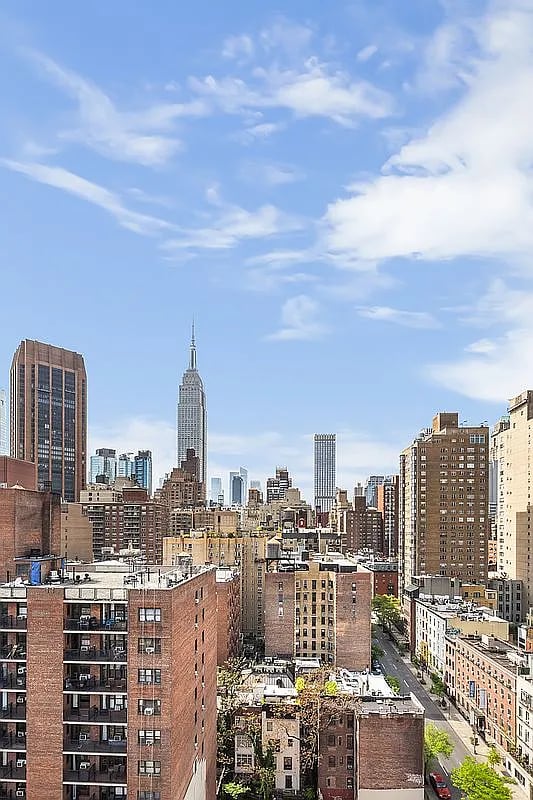 200 E 36th St, #17B