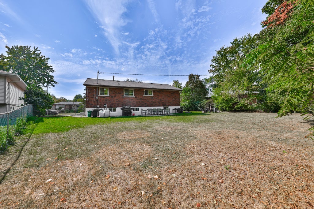 419 Erindale Drive, Burlington 