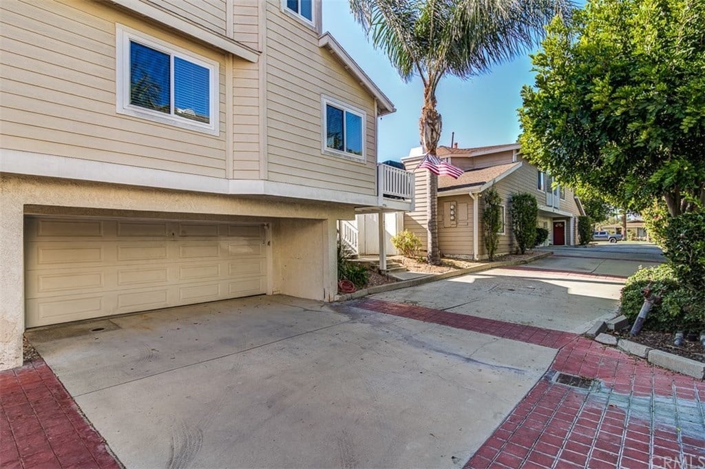 2674 Orange Ave #3