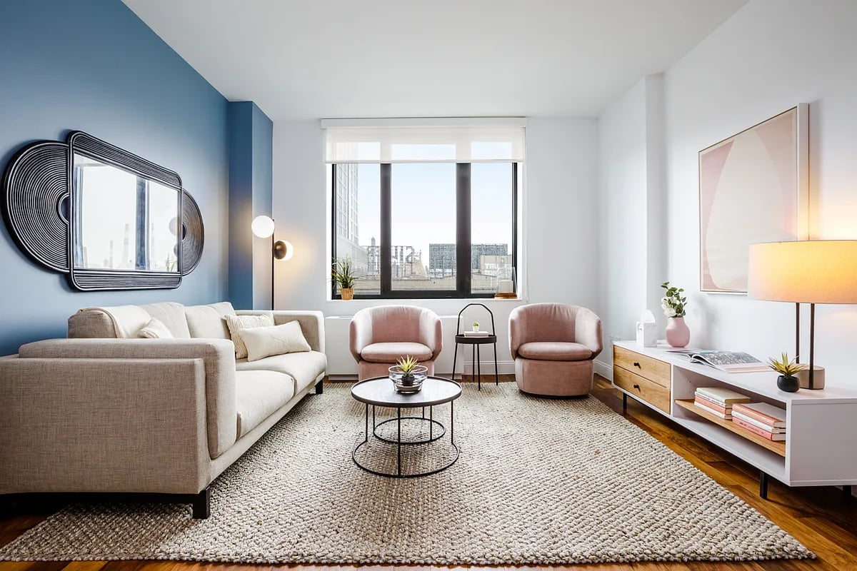 42-14 Crescent St #3D
