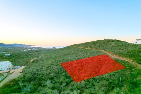 South-facing outlook from private lot with views toward Cerritos, BCS