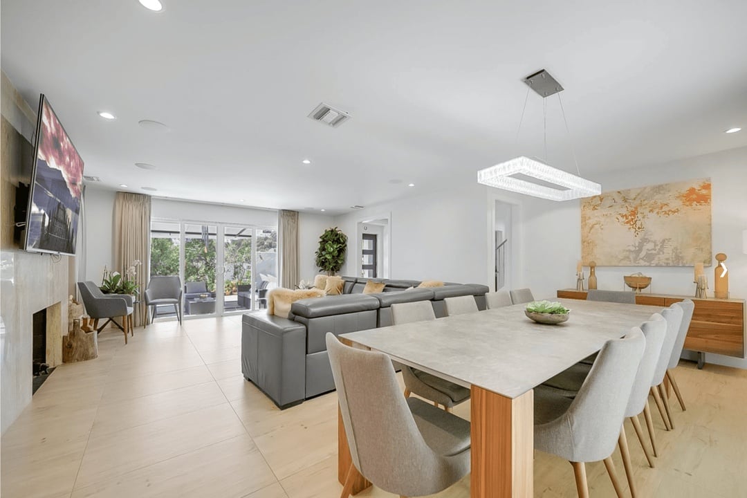 Luxe, Bellagio, 90049