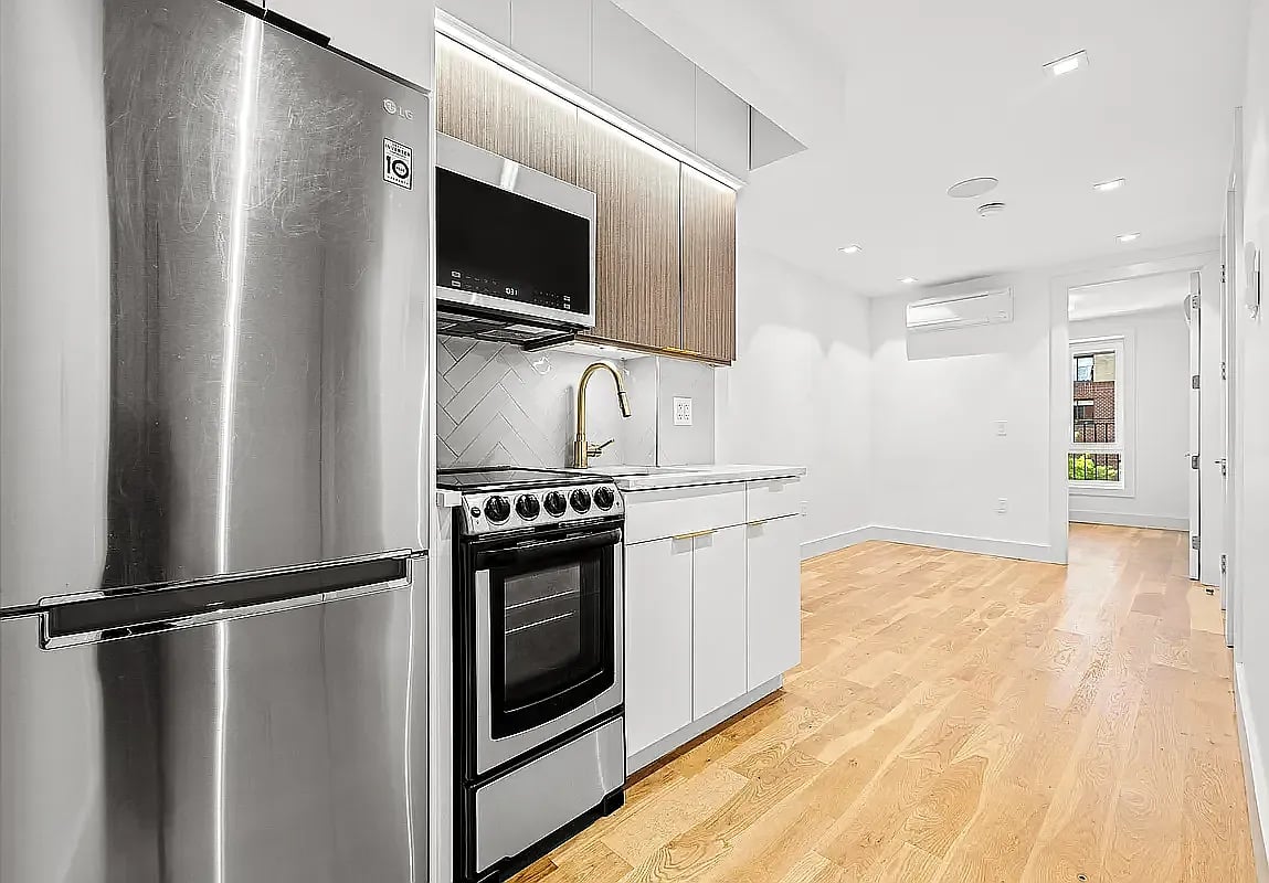 223 East 96th Street #2A