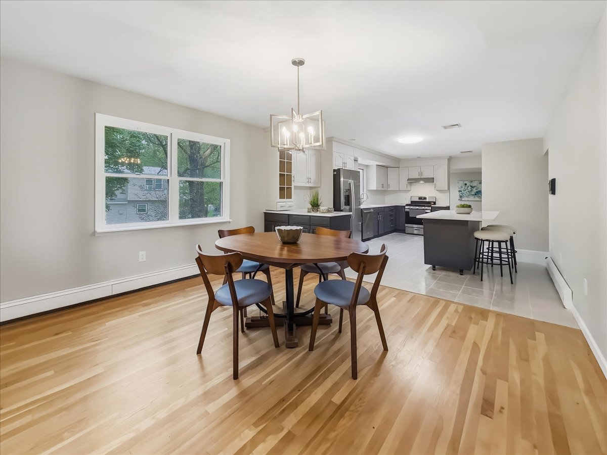 156 River Rd