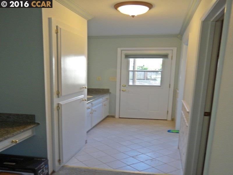1140 Jamie Dr