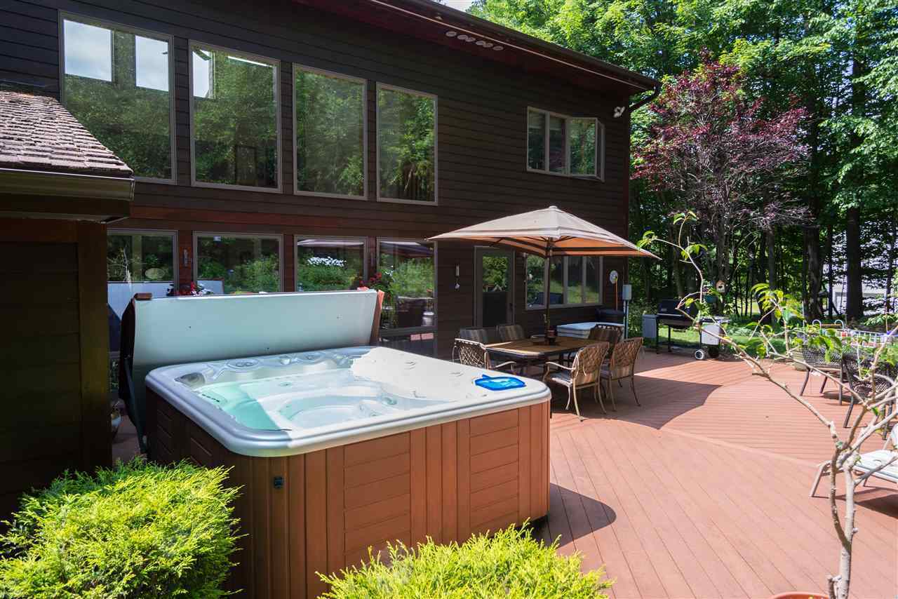 53 Pinecrest Dr