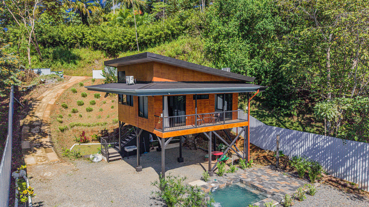Turnkey Home in Ojochal Expansion Potential & Mountain Views
