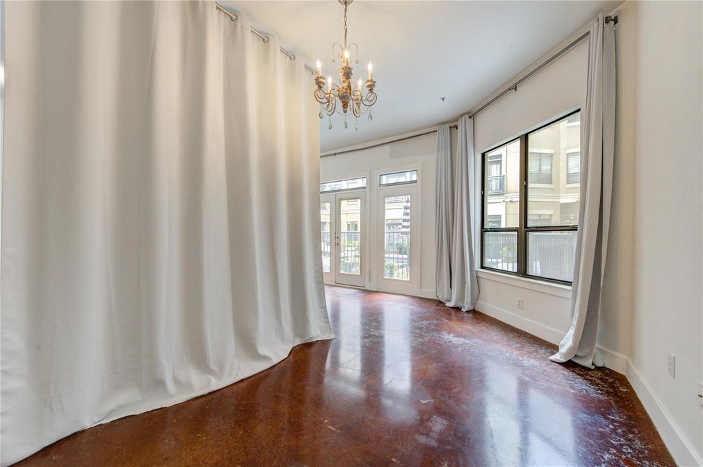 1901 Post Oak Blvd #1405