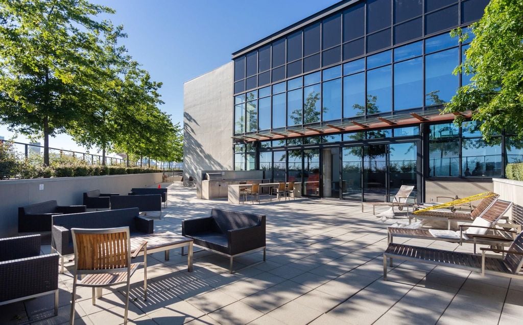 128 W Cordova St, #1601