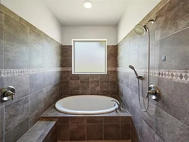 11264 Blue Grass Way