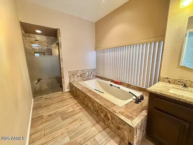 10905 E Tierra Drive