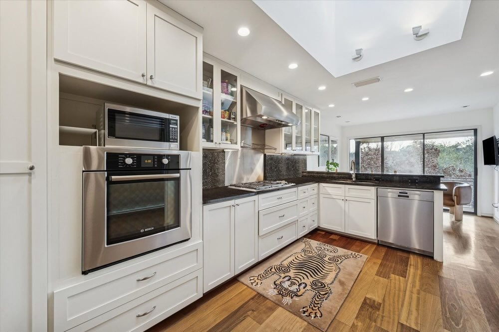2004 Trevino Drive, Austin, TX
