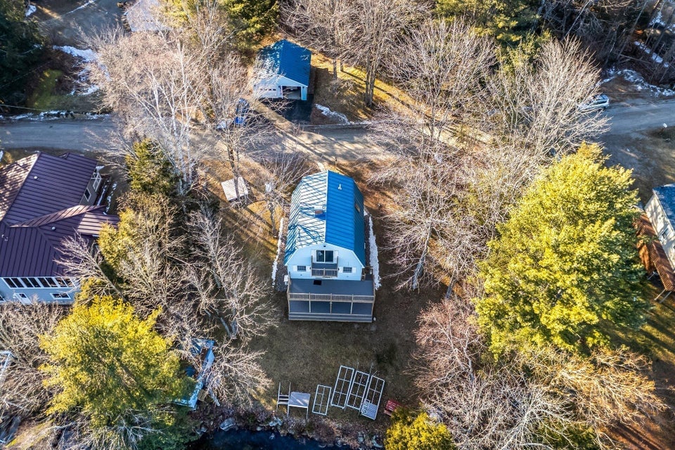 36 Worcester Way Lincoln, ME 04457