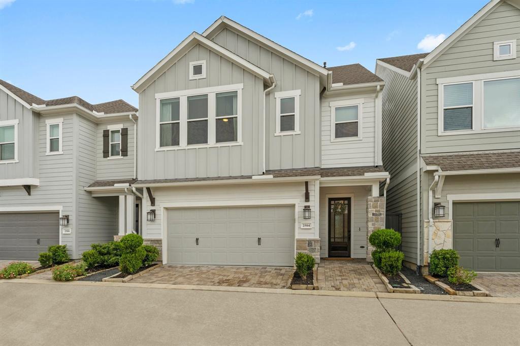 2504 Zemmer Ln