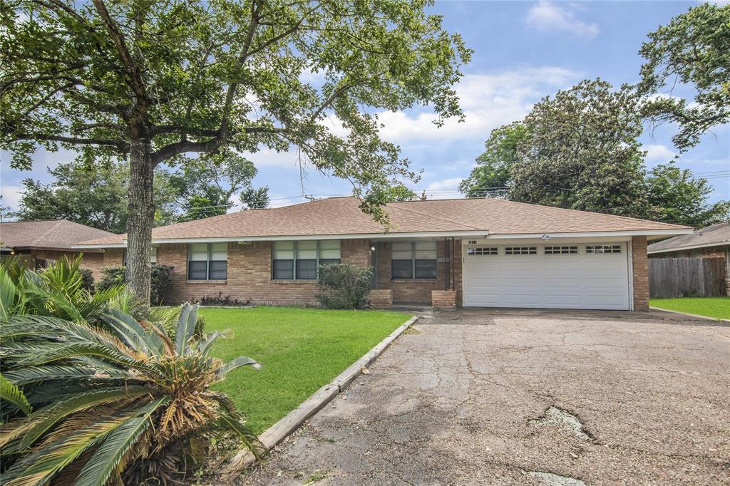 3211 Peppermill Rd